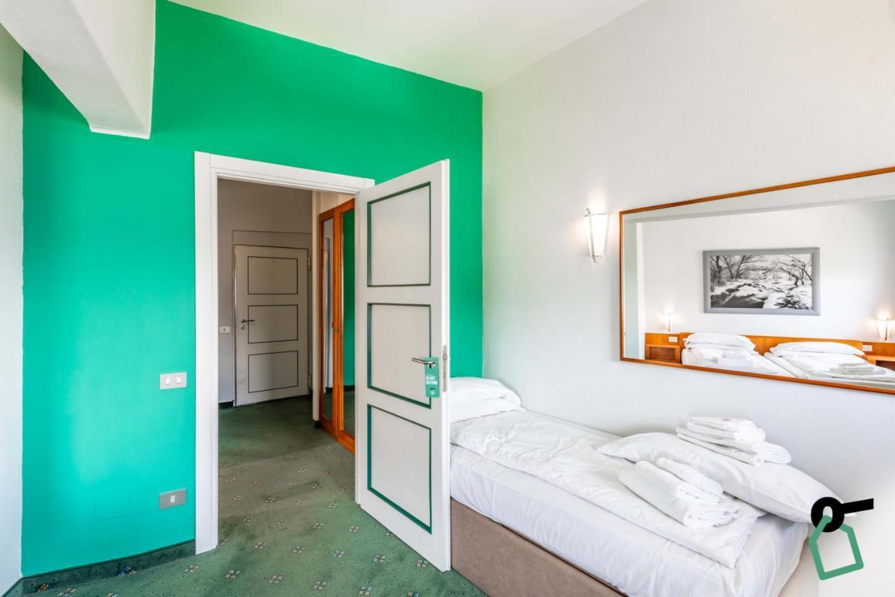 Hotiday Room Collection - Sauze Torre Sauze D'Oulx Bagian luar foto