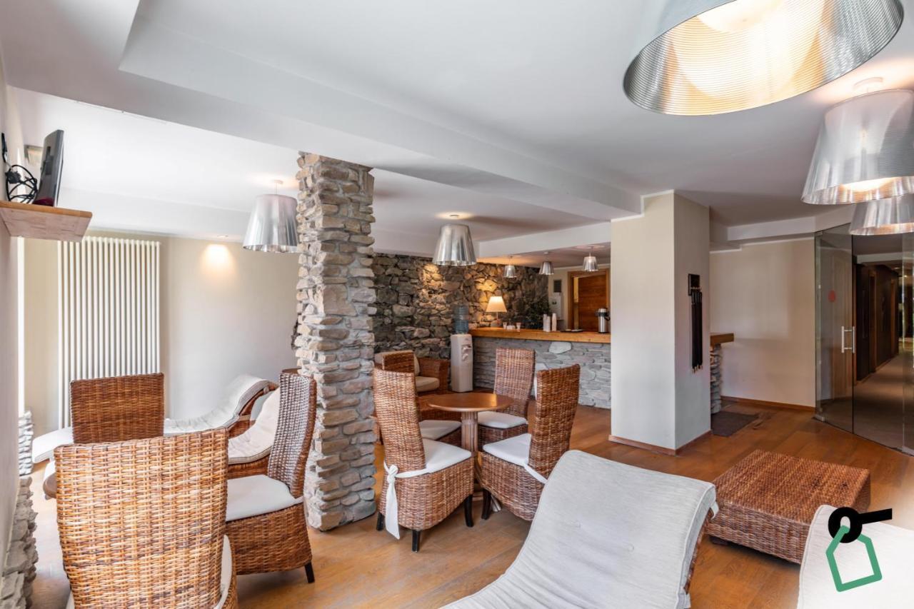 Hotiday Room Collection - Sauze Torre Sauze D'Oulx Bagian luar foto