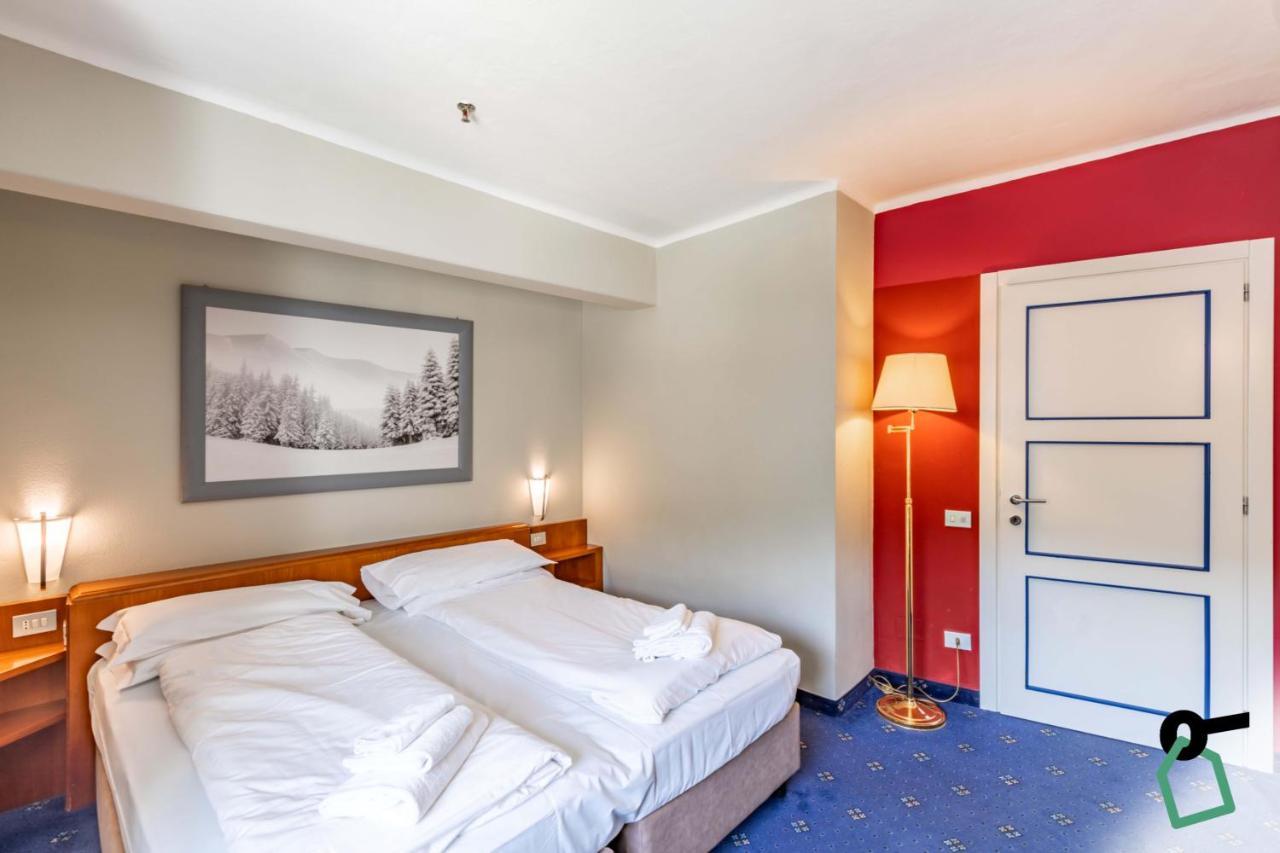 Hotiday Room Collection - Sauze Torre Sauze D'Oulx Bagian luar foto